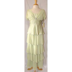 NoxAnabel #1042 Satin & Chiffon Mother of the Bride Gown-Size XL-SPRING GREEN